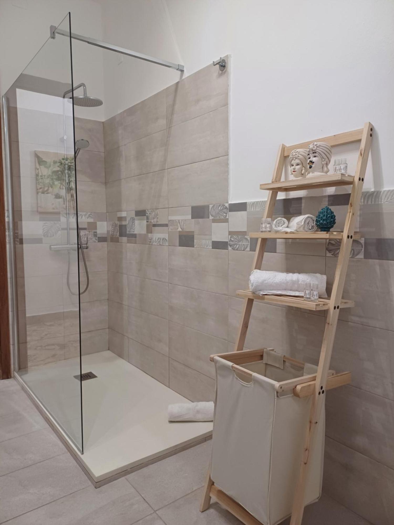 Litoranea Home Santa Flavia Dış mekan fotoğraf